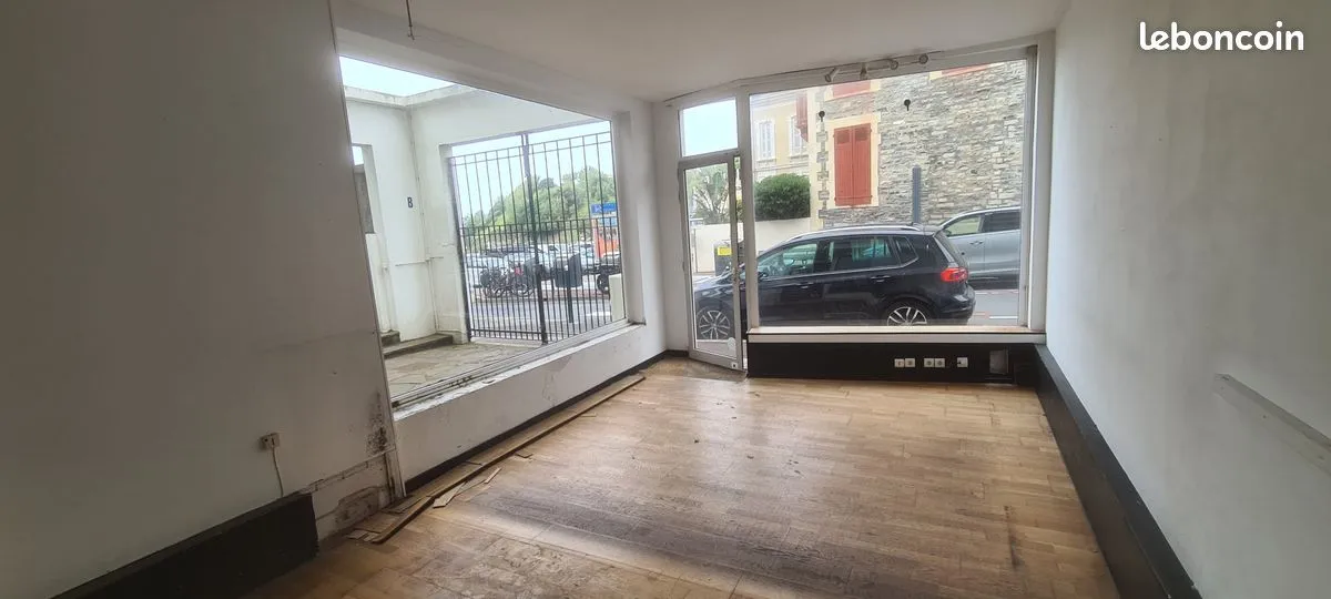 Local commercial
