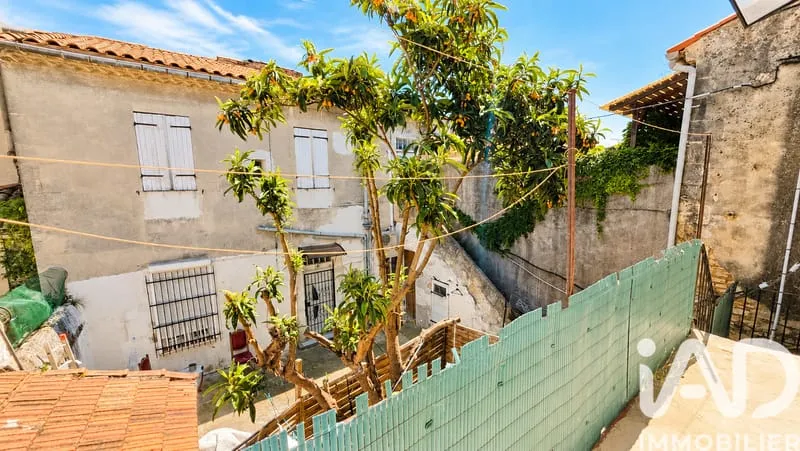 Nîmes, Nîmes