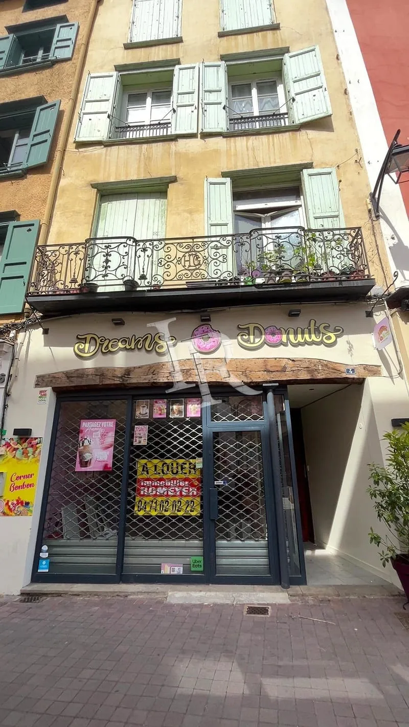 Local commercial