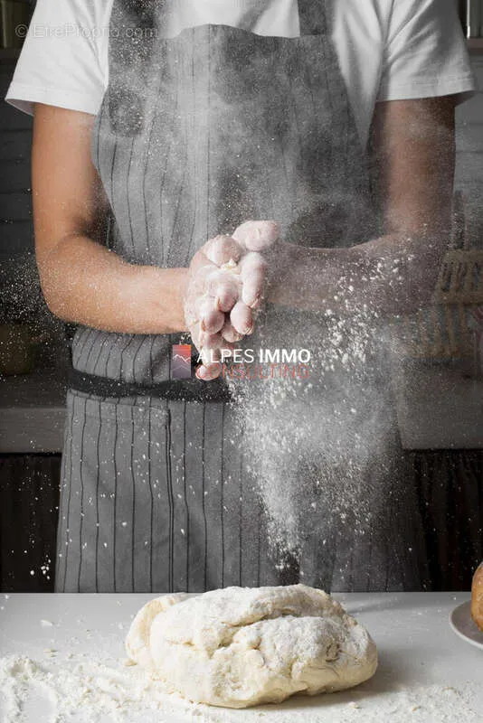 Local commercial