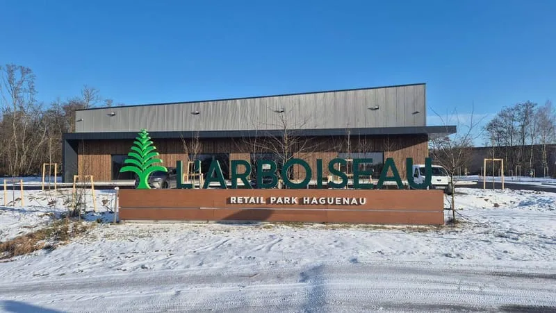 Local commercial