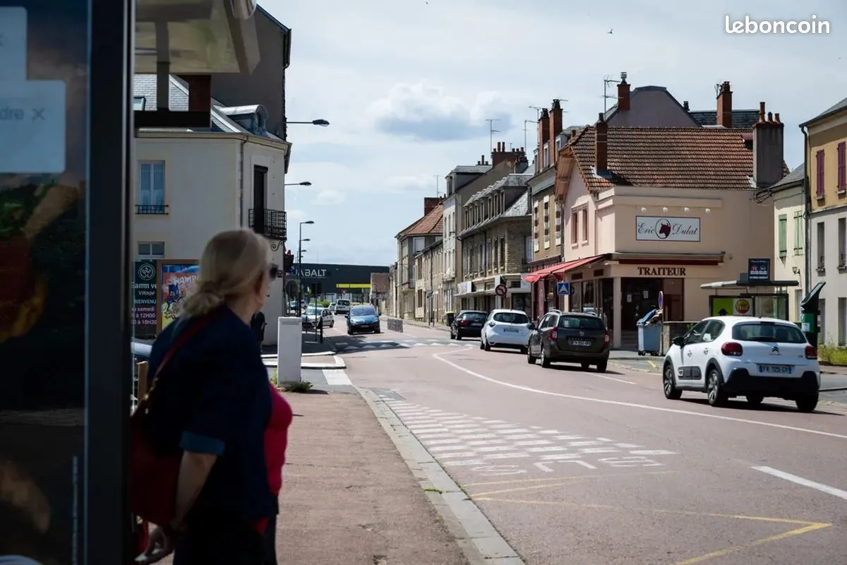 Local commercial