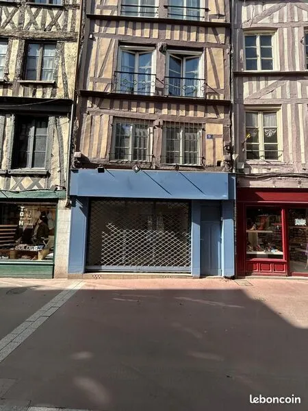 Local commercial