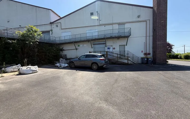 Local commercial