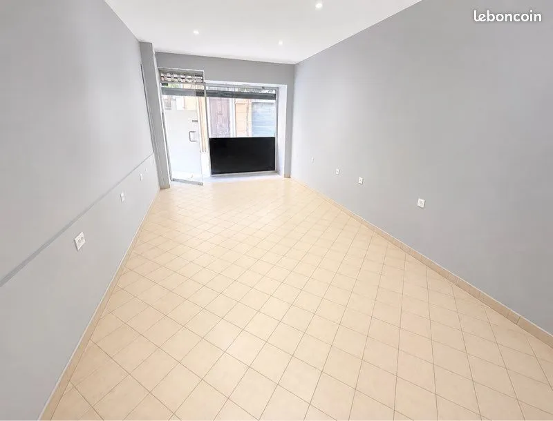 Local commercial