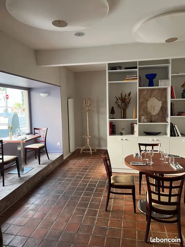 Local commercial