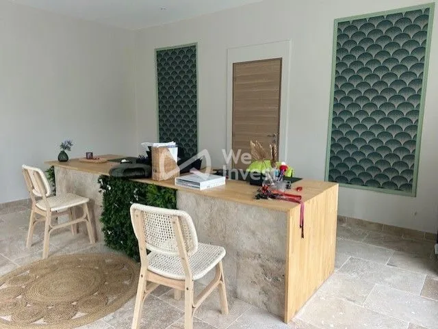 Local commercial