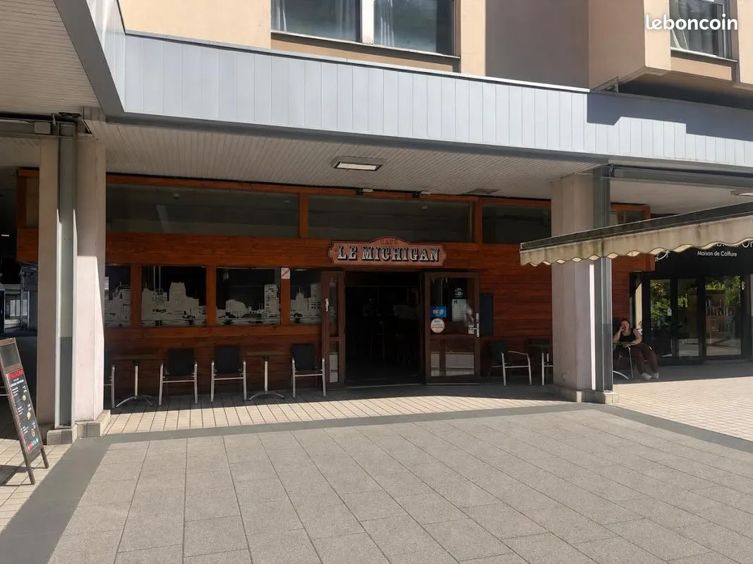 Local commercial