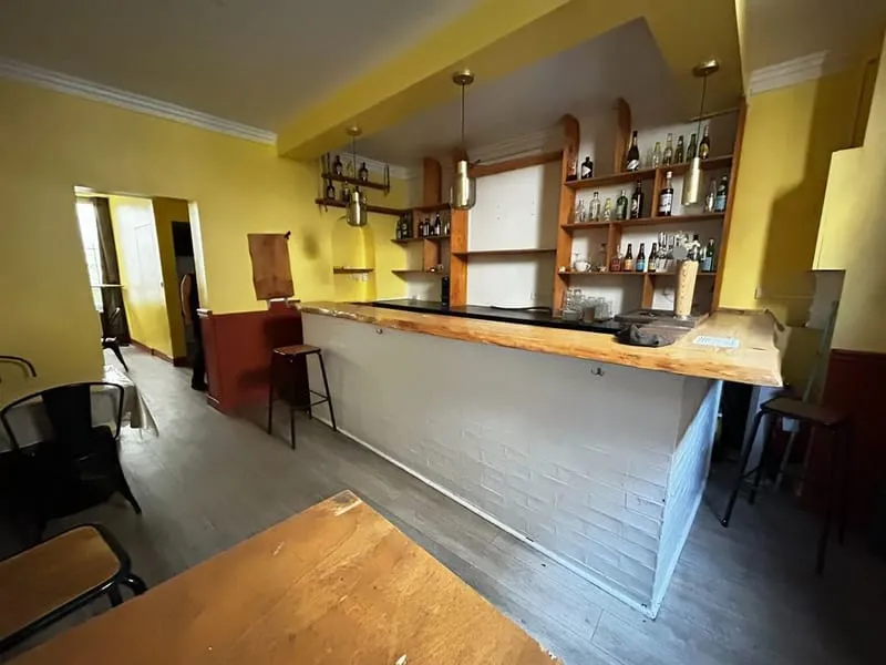 Local commercial