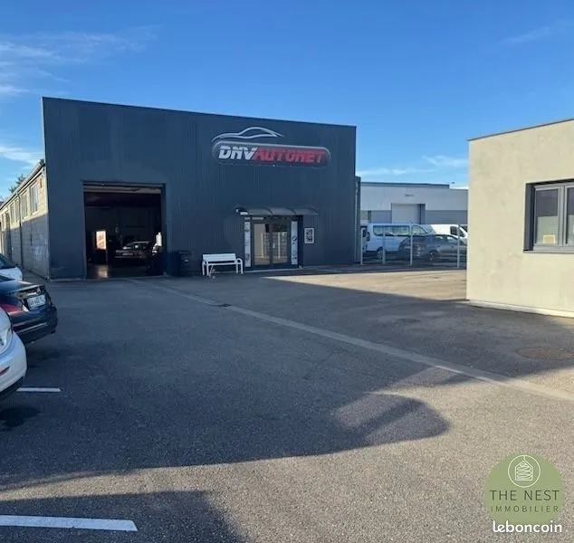 Local commercial