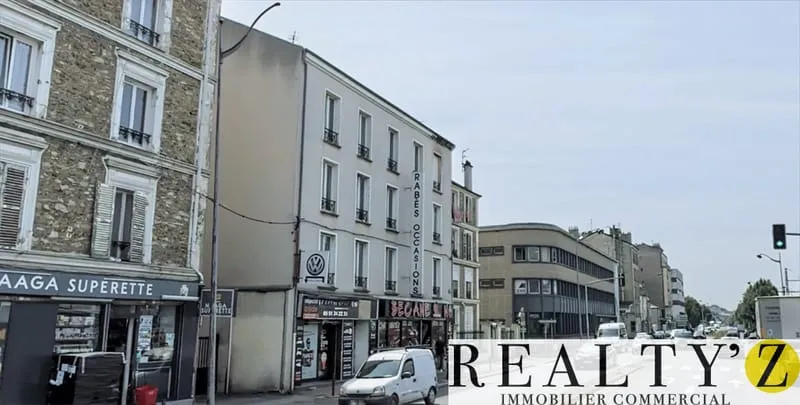 Local commercial