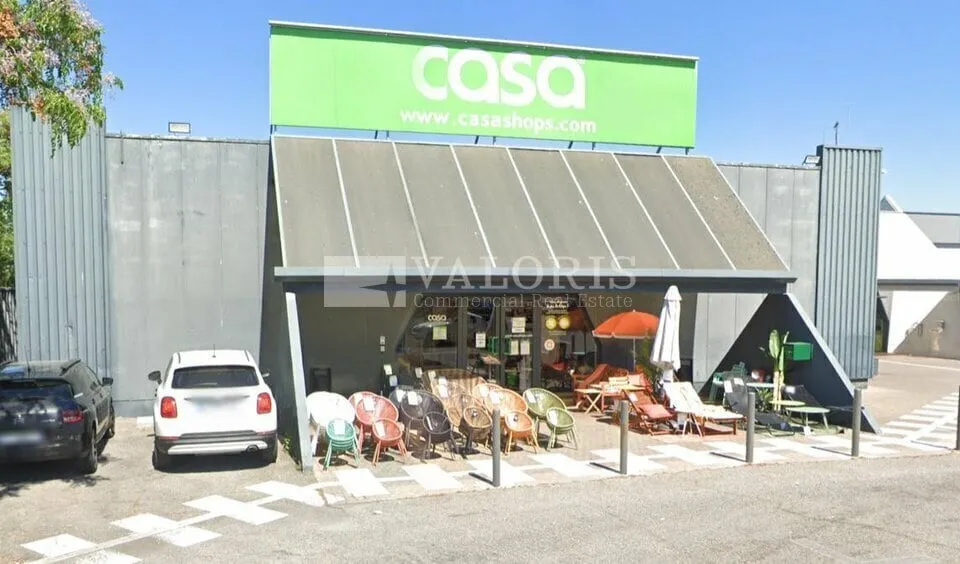 Local commercial