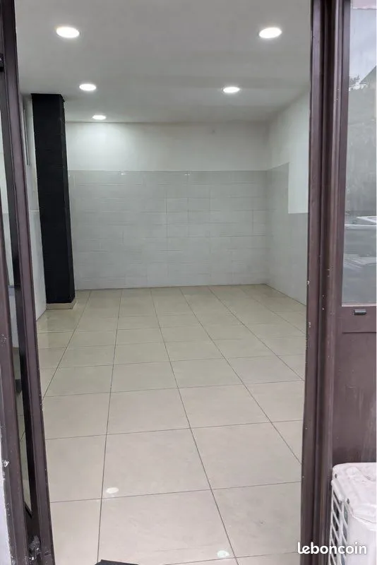 Local commercial
