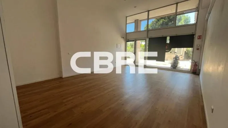 Local commercial