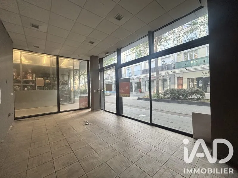 Local commercial