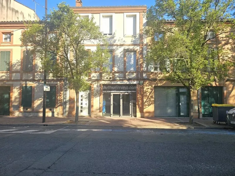 Local commercial