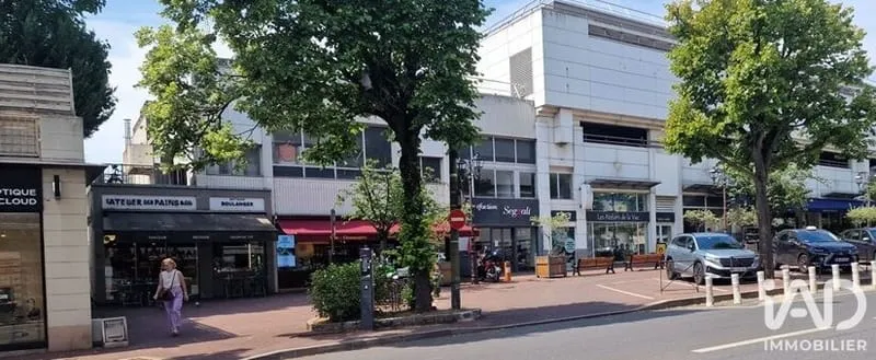 Local commercial