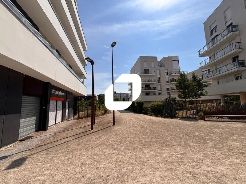 Local commercial