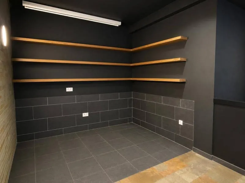 Local commercial