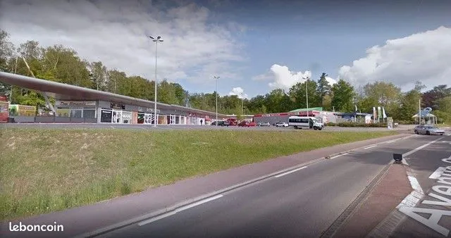 Local commercial