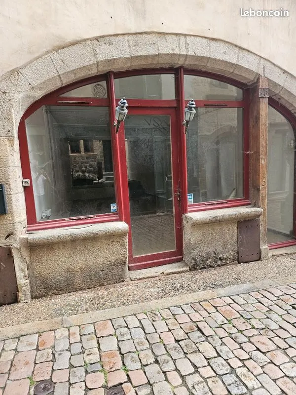Local commercial