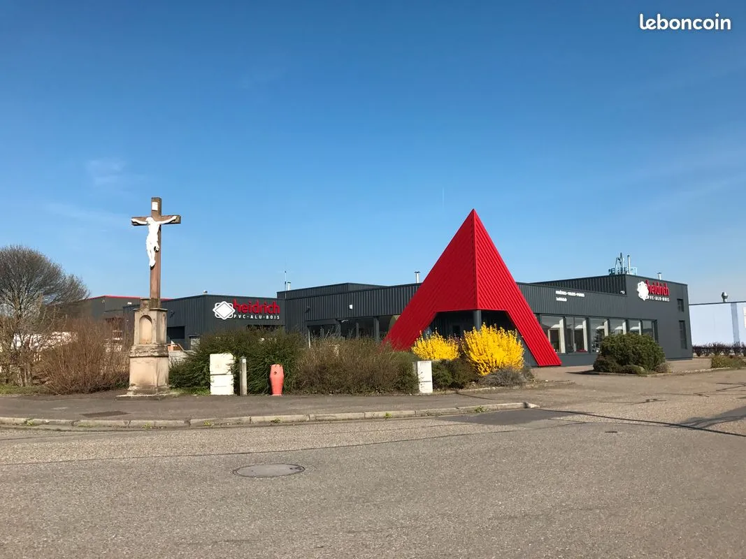 Local commercial
