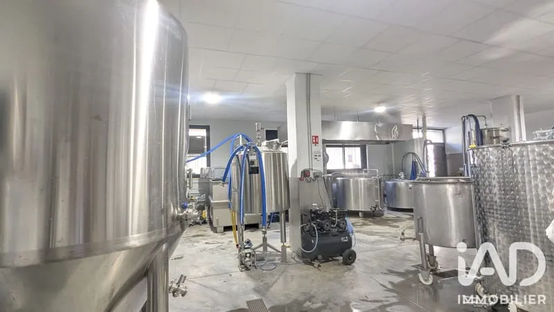 Local commercial