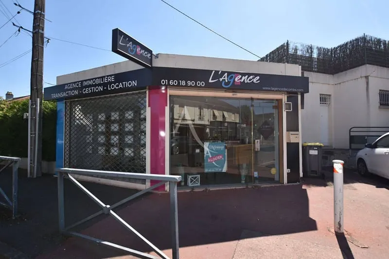 Local commercial