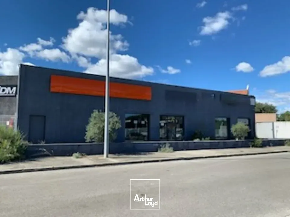 Local commercial
