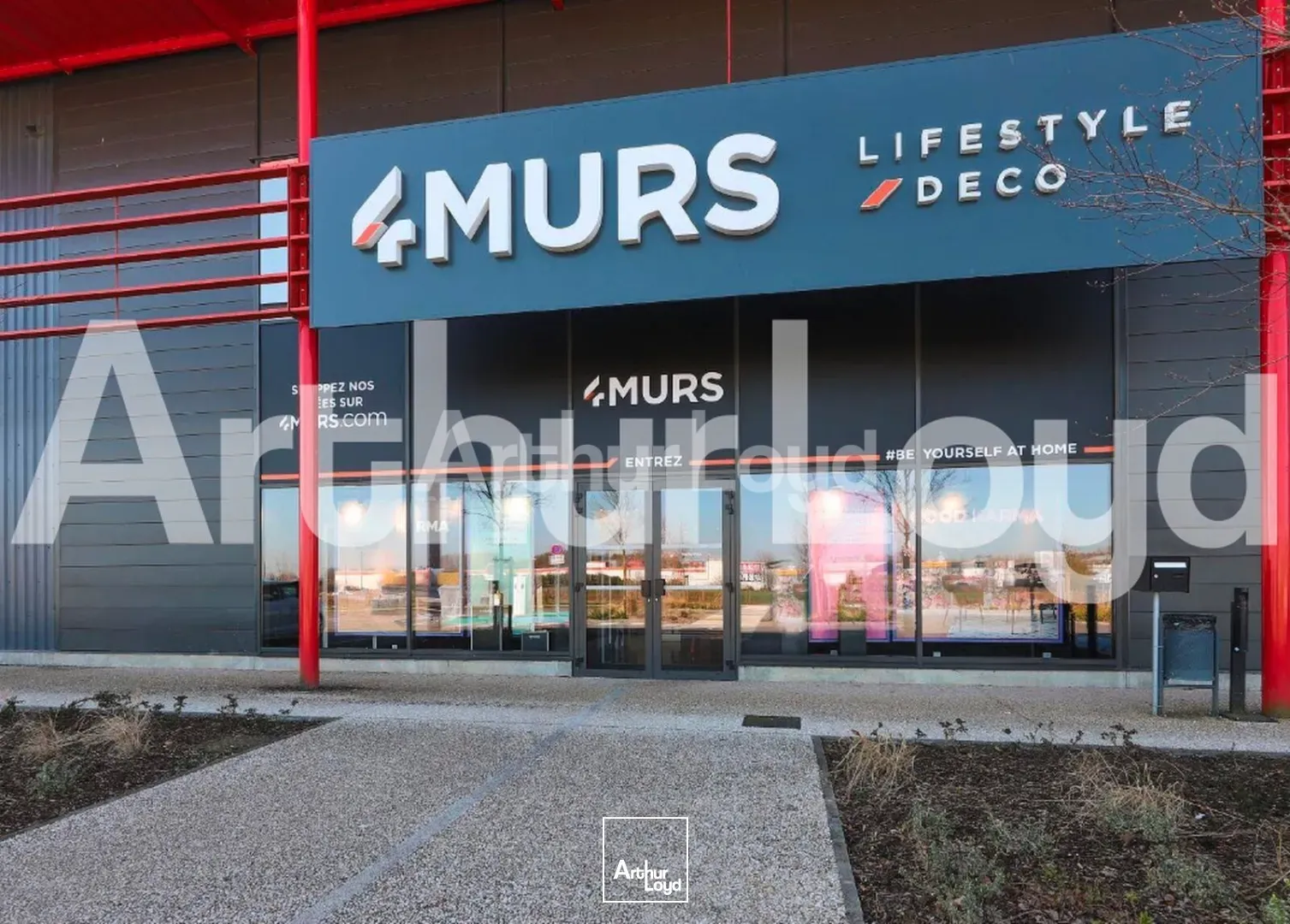 Local commercial