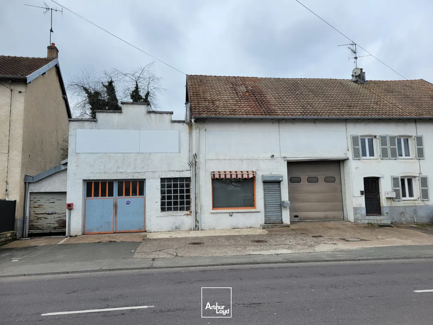 Local commercial