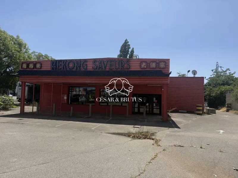 Local commercial