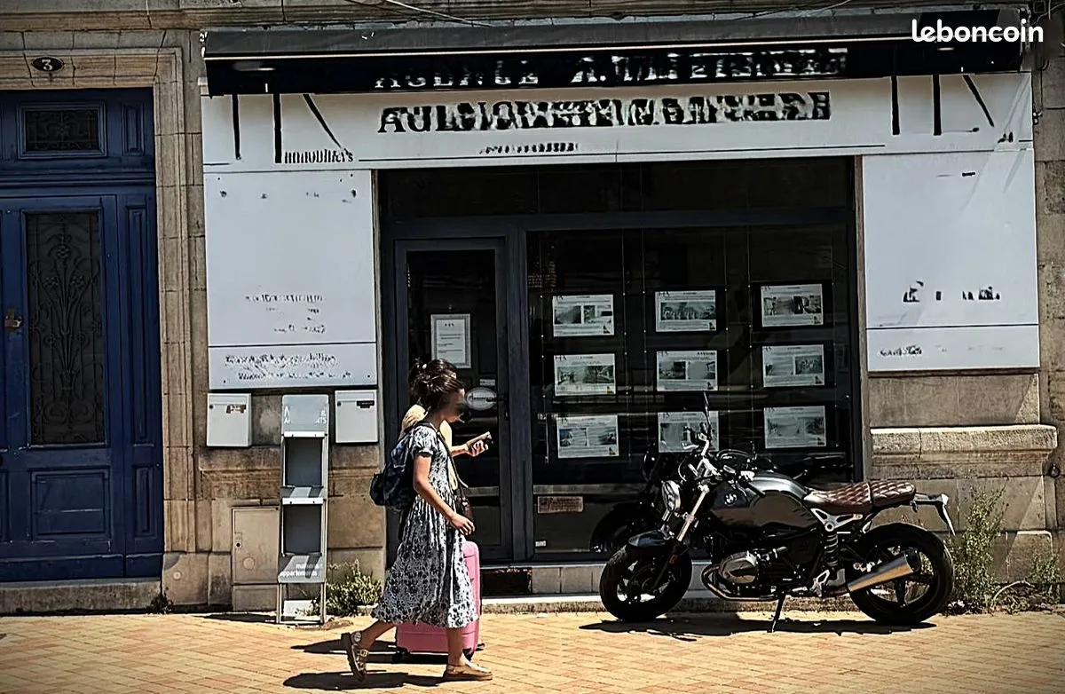 Local commercial