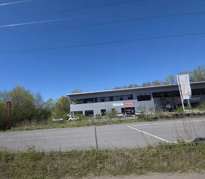 Local commercial