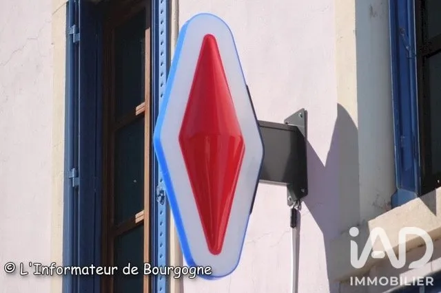 Local commercial
