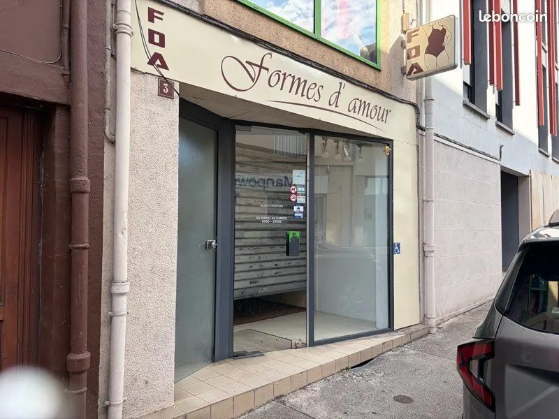 Local commercial