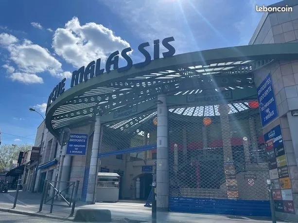 Local commercial