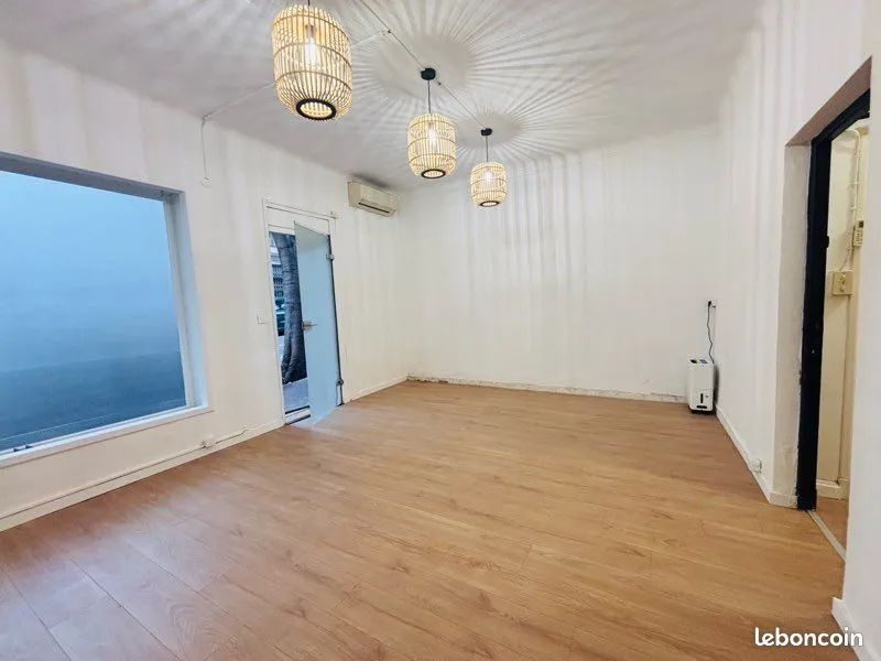 Local commercial