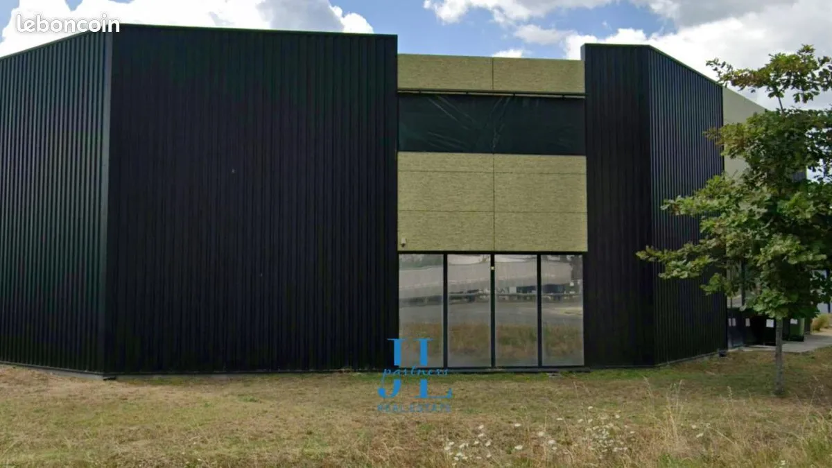 Local commercial