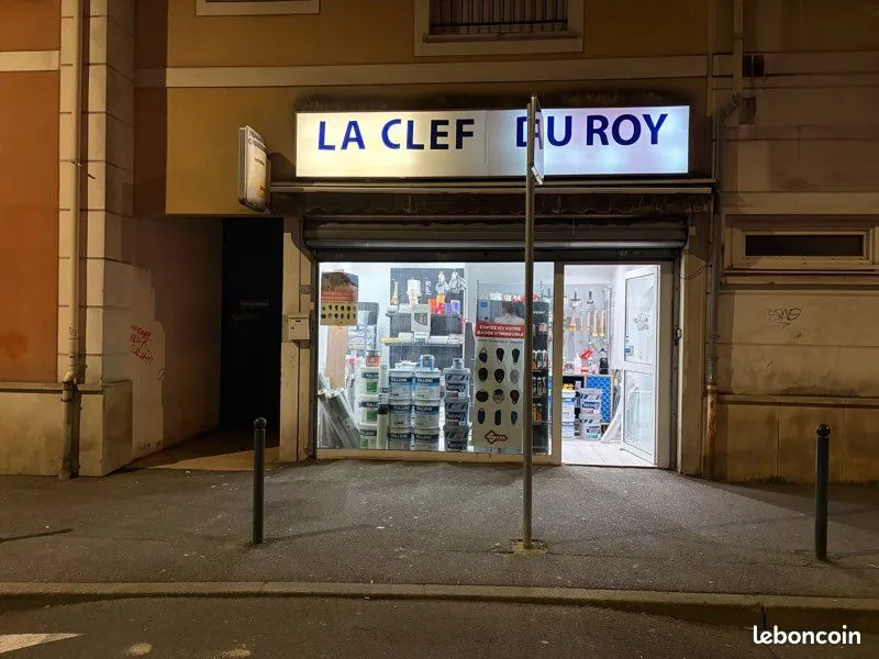 Local commercial