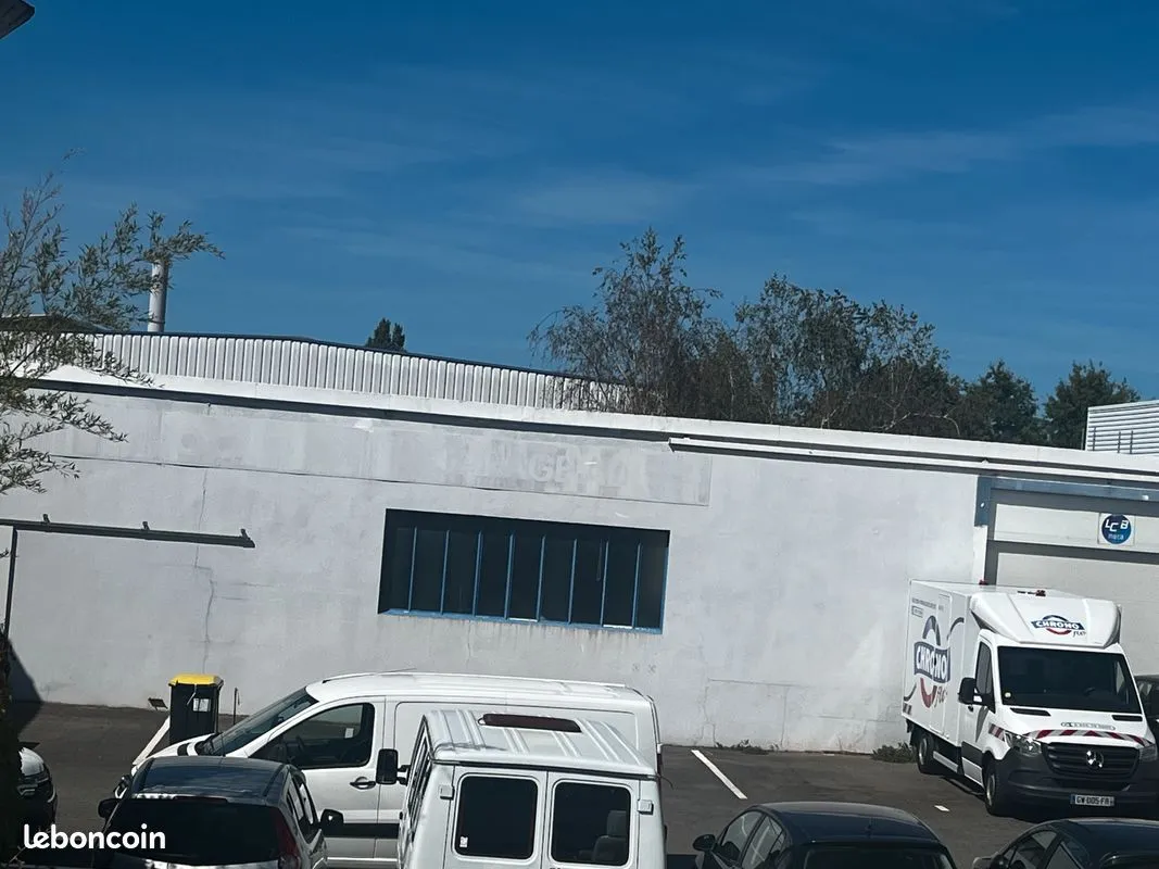 Local commercial