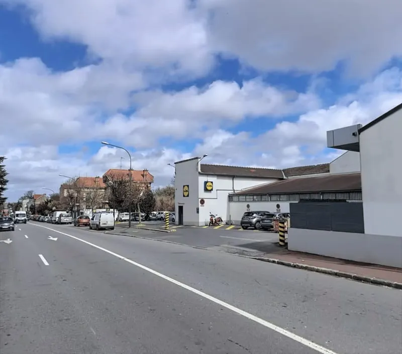 Local commercial