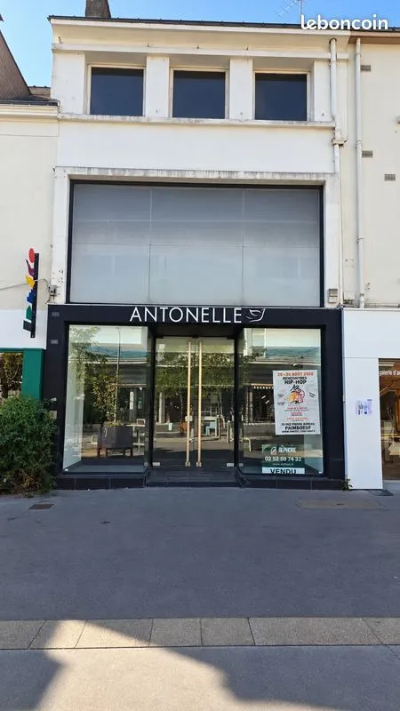 Local commercial