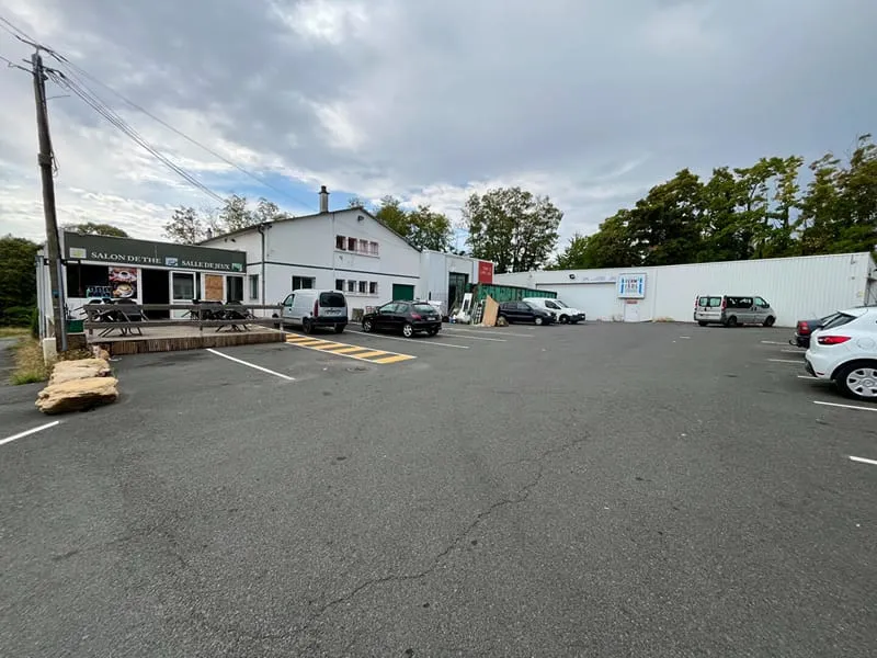 Local commercial