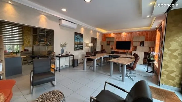 Local commercial
