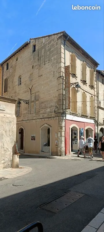 Local commercial