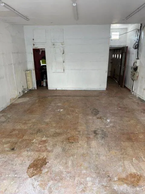 Local commercial