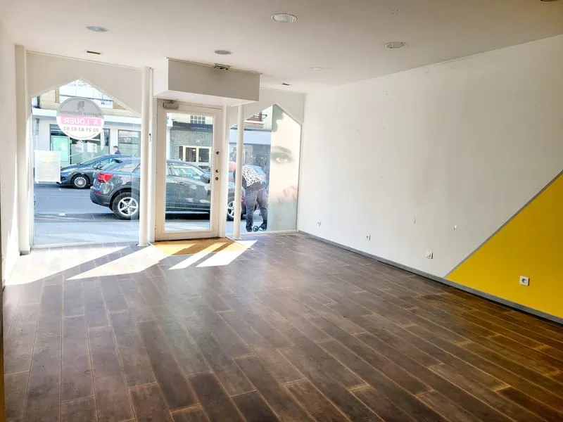 Local commercial