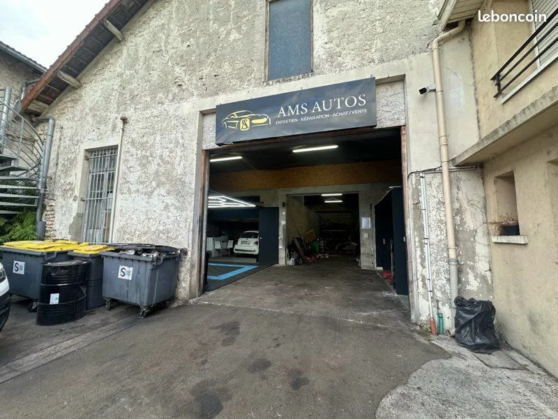 Local commercial