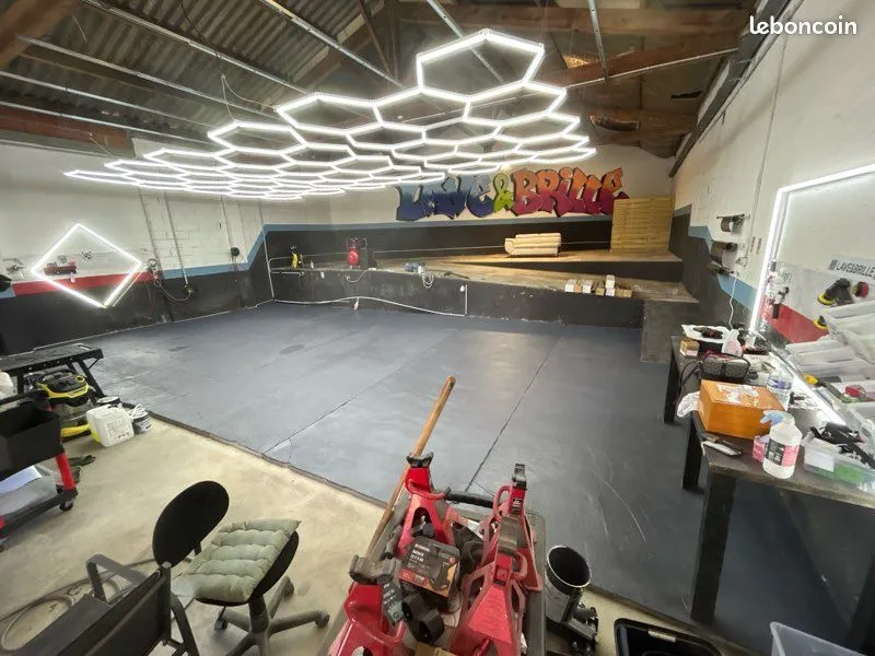 Local commercial